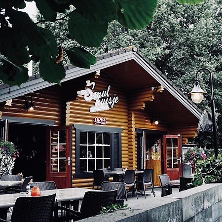 Prachtig Vakantiehuisje In Putten Exterior foto