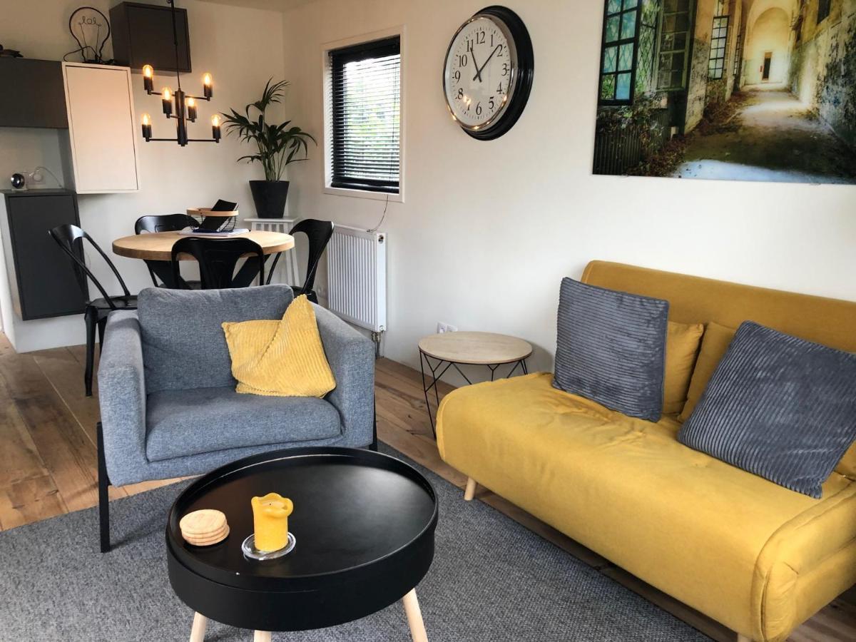 Prachtig Vakantiehuisje In Putten Exterior foto